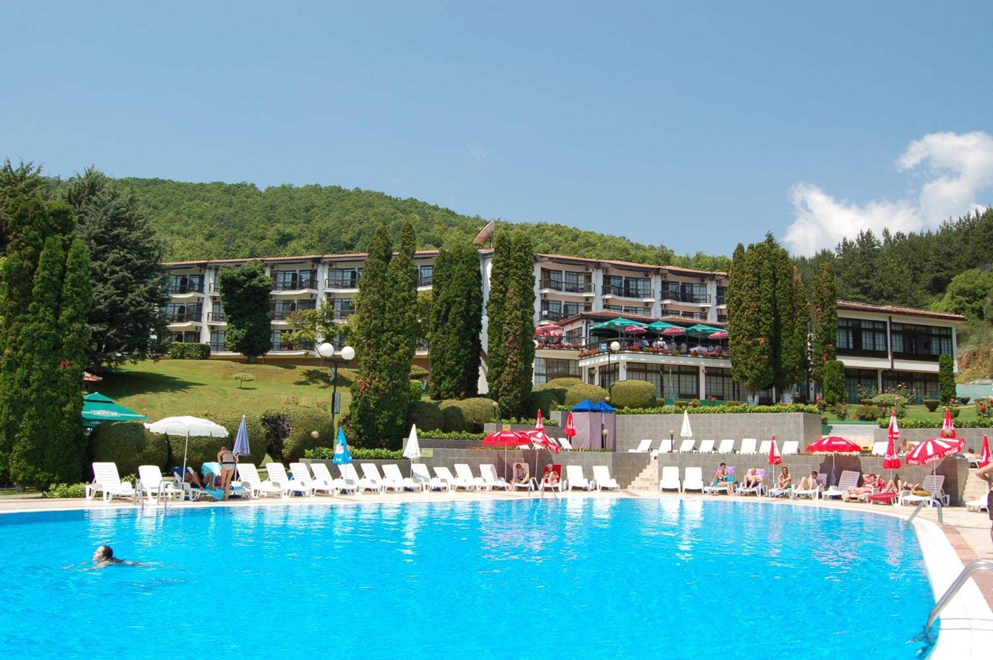 Hotel Makpetrol Струга Екстер'єр фото